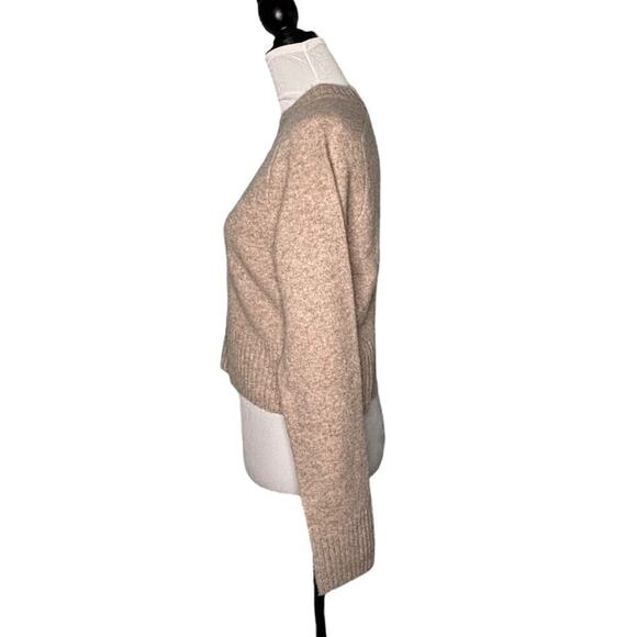 Universal Threads Crewneck Cropped Sweater Heathered Tan Size Small - Picture 3 of 9
